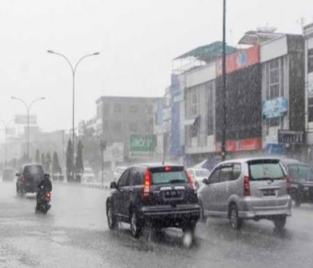 Ilustrasi Provinsi Riau, khususnya Kota Pekanbaru berpotensi diguyur hujan (foto/int)